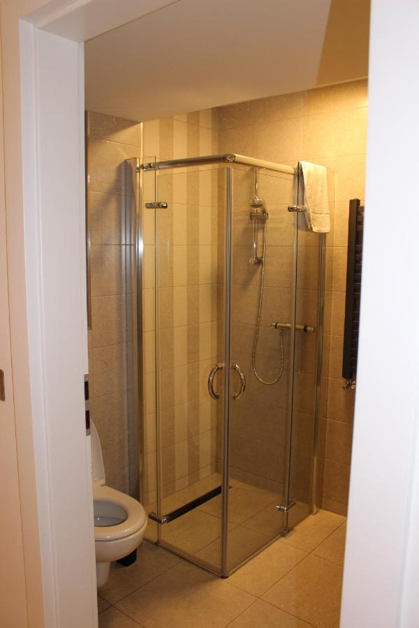 Blossom Lane Apartment Woodford  Dış mekan fotoğraf