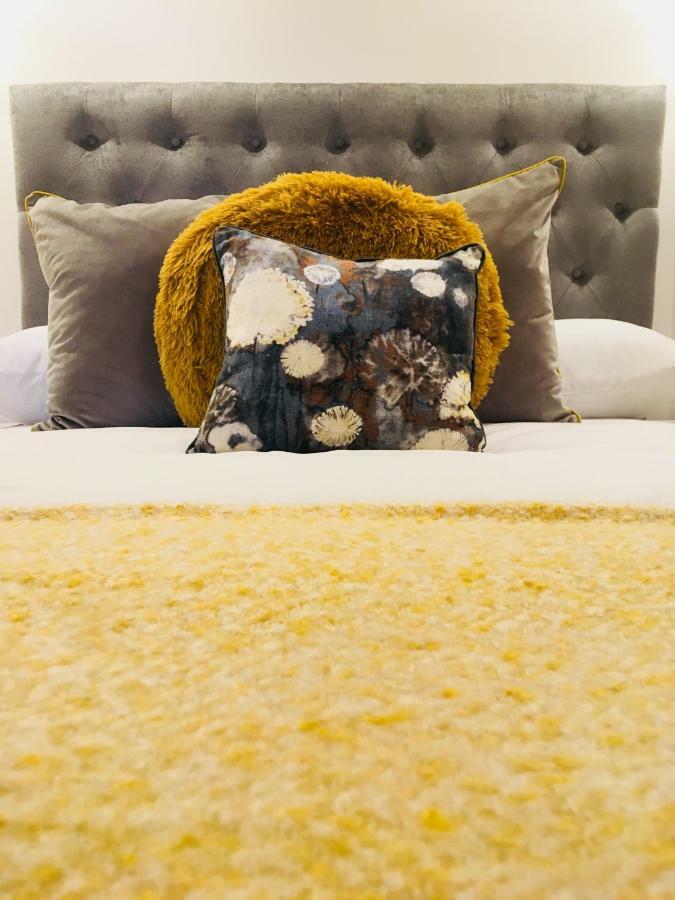 Blossom Lane Apartment Woodford  Dış mekan fotoğraf